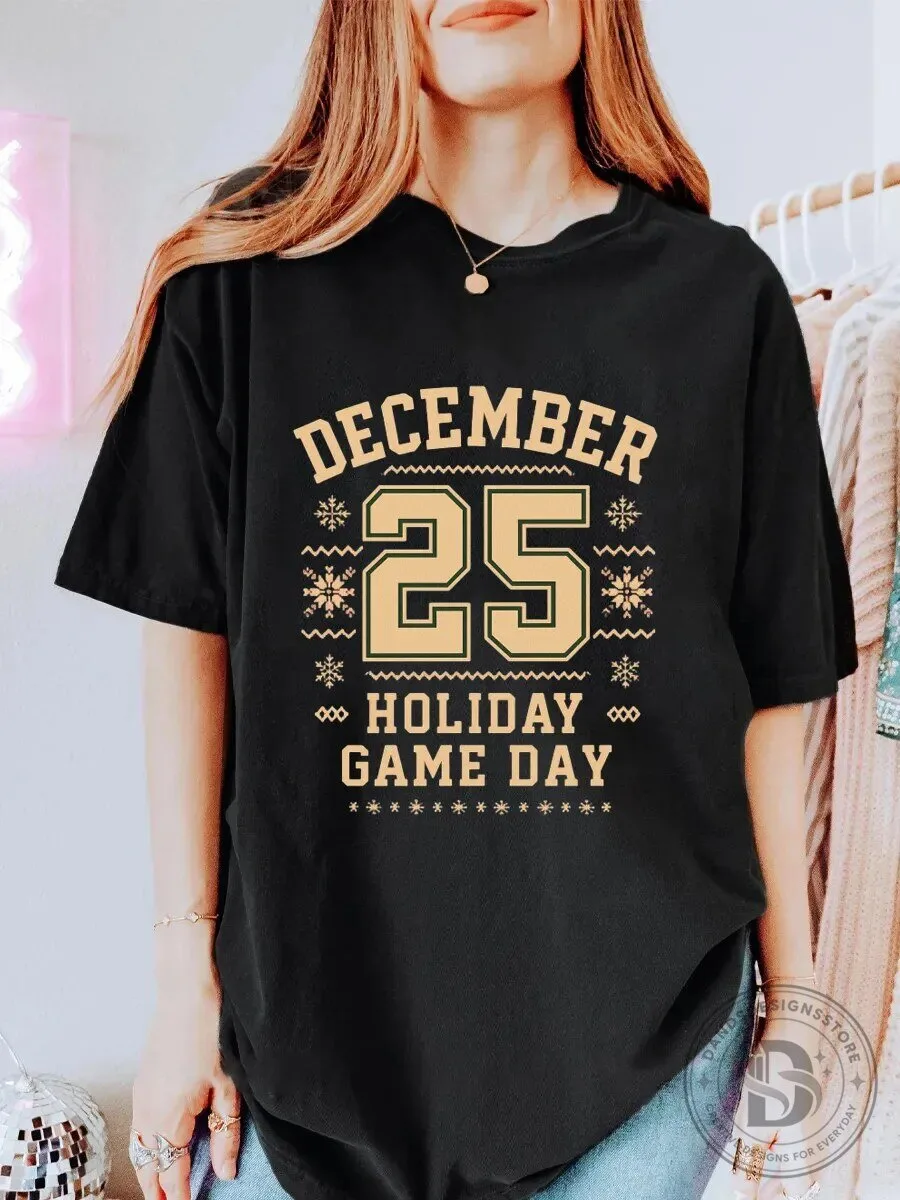 December 25 Holiday Game Day Christmas Winter Season Graphic T-Shirt